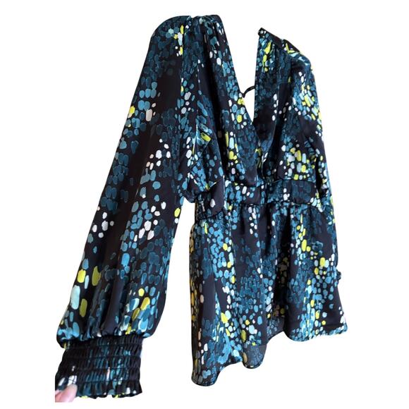 Torrid Silky Green, Blk, Yellow Silky, Tie-back Peplum Top, Size 0=12, EUC - Picture 2 of 4